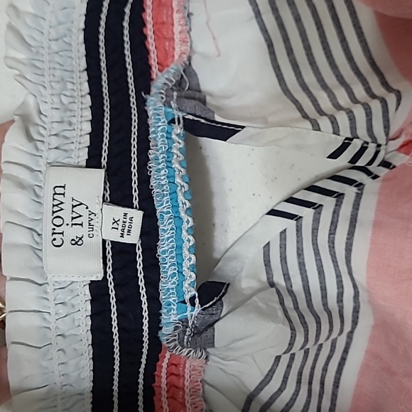 Crown & Ivy women's striped top with embroidered flamingos size 1X - Picture 4 of 7